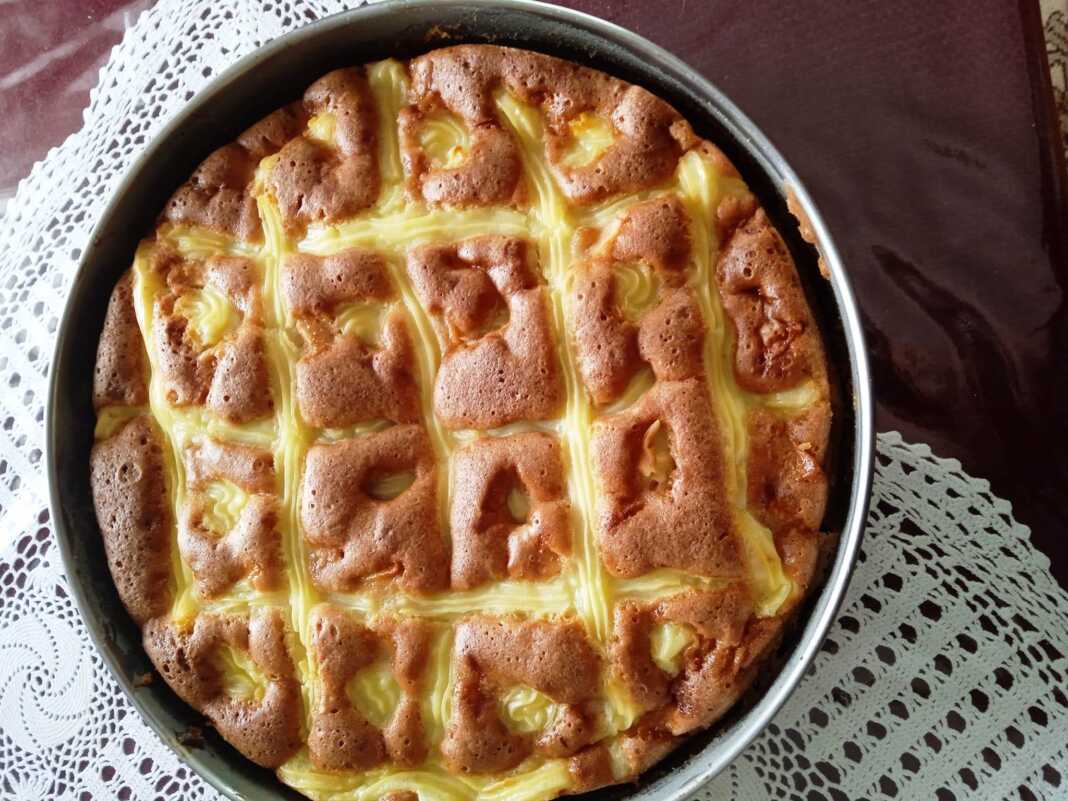 μηλόπιτα-με-κρέμα-ανθος αραβοσιτου