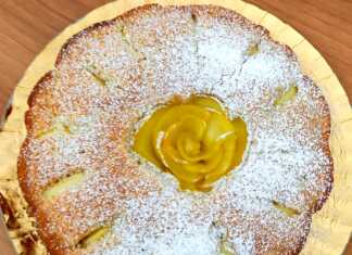 μηλόπιτα με γιαούρτι και κανέλα