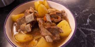 Πατάτες βραστές με αρνίσια παϊδάκια