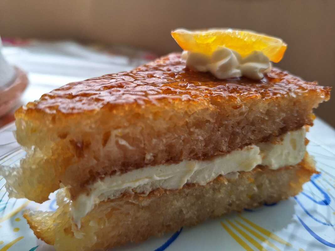 Πορτοκαλόπιτα με κρέμα τυριού 