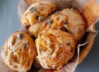 Ψωμάκια με ελιές και λαχανικά