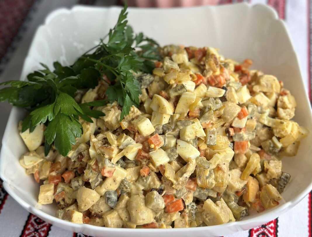 salataManitariaKotopoulo