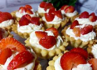 Ταρτακια με κρέμα τυριού και φράουλες