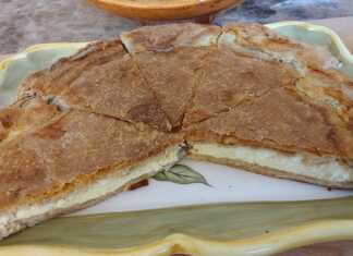 RUSTIC τυρόπιτα με σιτάρι ολικής αλέσεως