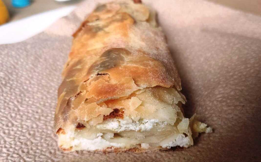 Τυροπιτούλα στριφτή