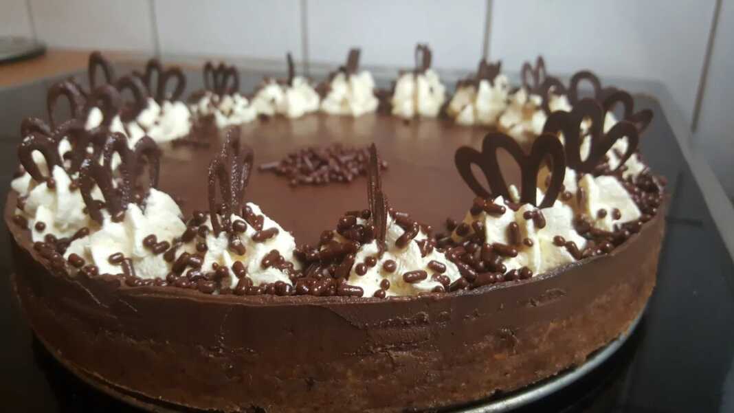 Σοκολατένιο κέικ