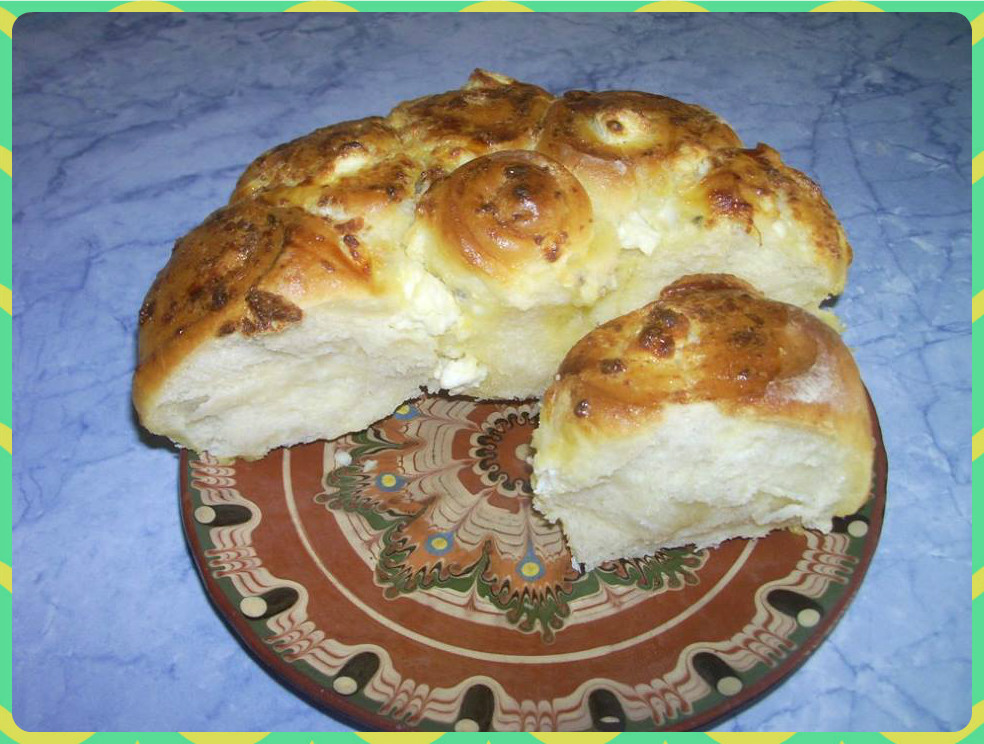 Αφράτο τυρόψωμο