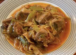 Χοιρινό με πράσσα και σέλινο