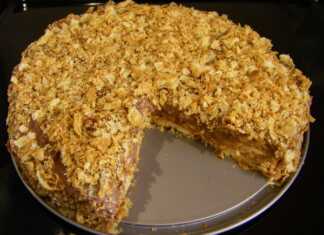 Κέικ με σφολιάτα και κρέμα