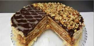 Τούρτα με φύλλα και κρέμα Τούρτα με φύλλα και κρέμα