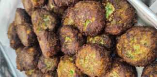 Τραγανοί Κολοκυθοκεφτέδες με φέτα