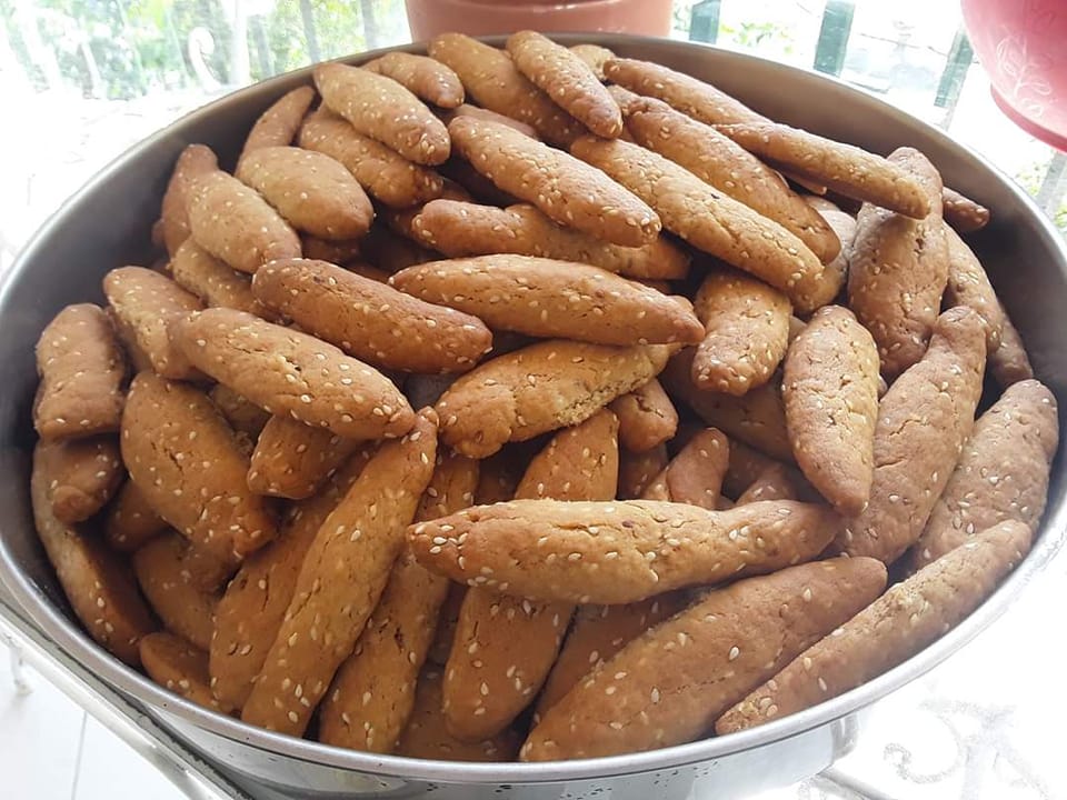 Κουλουράκια για τον καφέ.