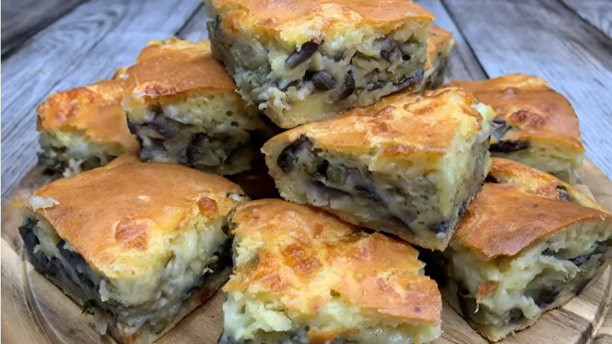 Φοκατσια γεμιστή με μελιτζάνα