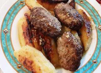 Μπιφτέκια με πατάτες στον φούρνο!!!