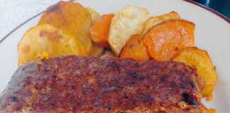 Ρολό κιμά γεμιστό στο φούρνο