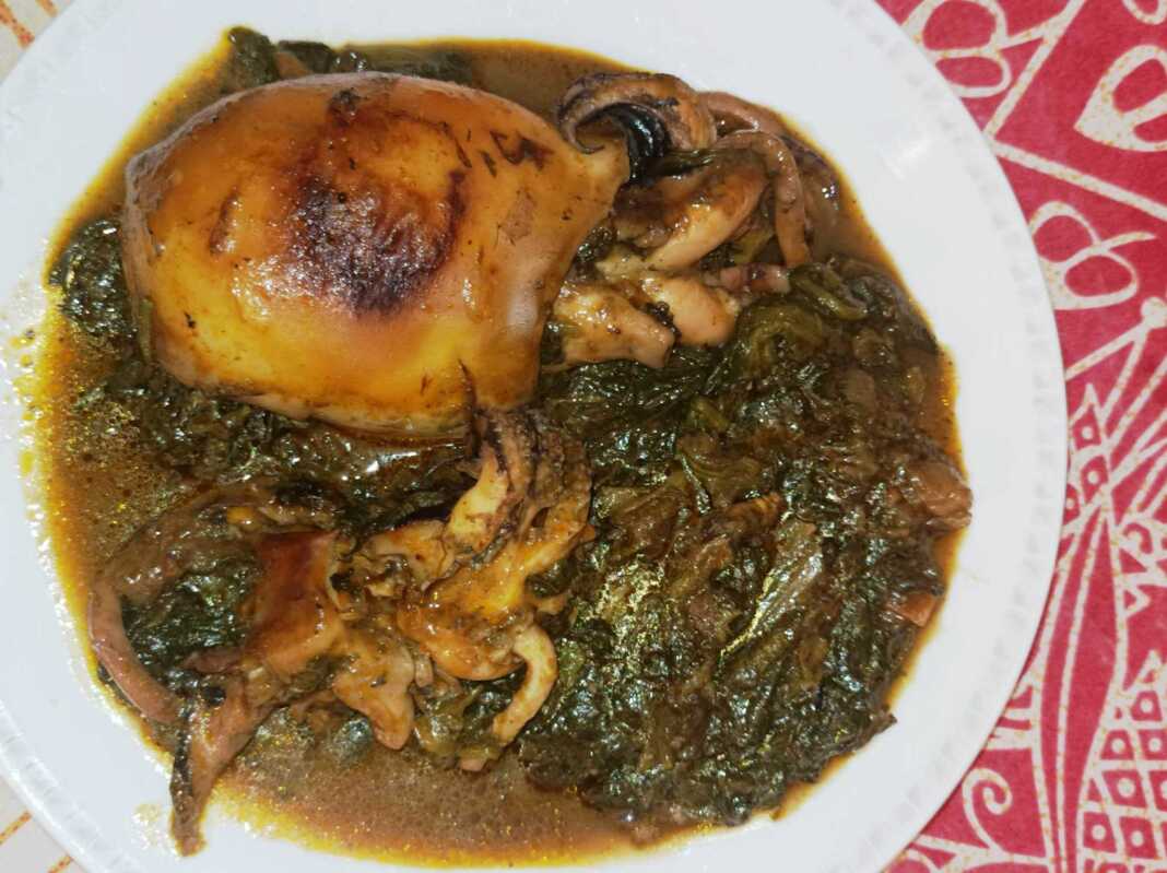 soypiesXorta0 Σουπιές με χόρτα