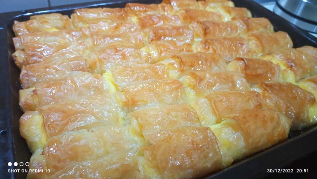 Γαλακτομπουρεκάκια