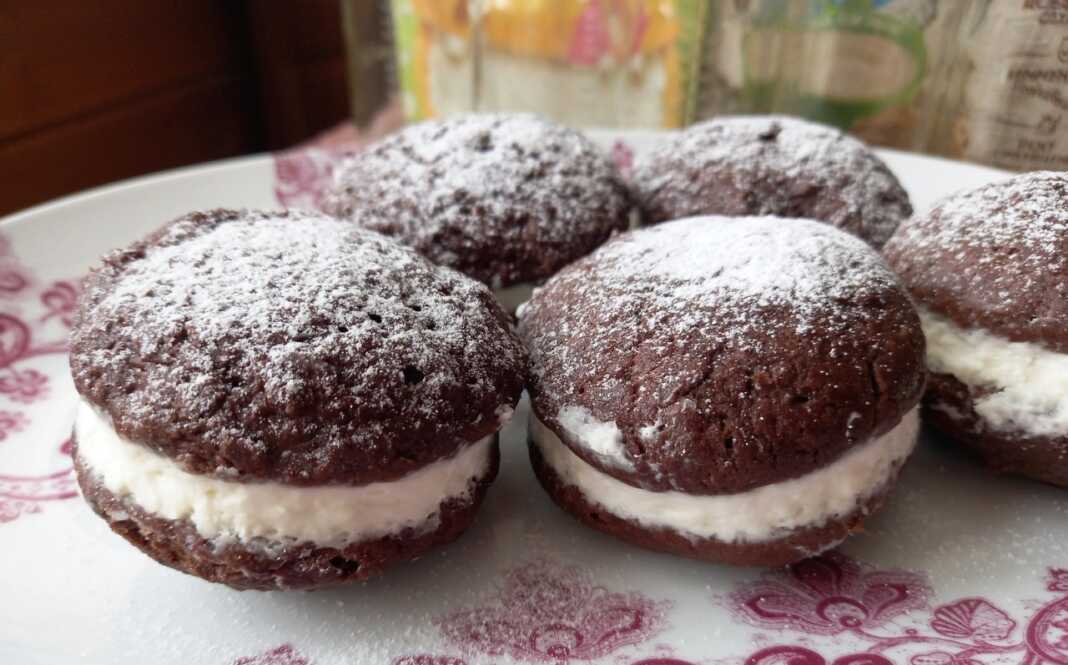 gemistaMpiskota Γεμιστά Μπισκότα με κρέμα