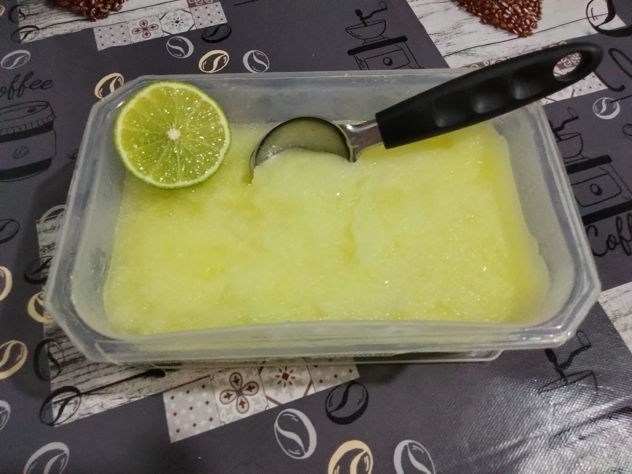 Γρανίτα από λεμόνι