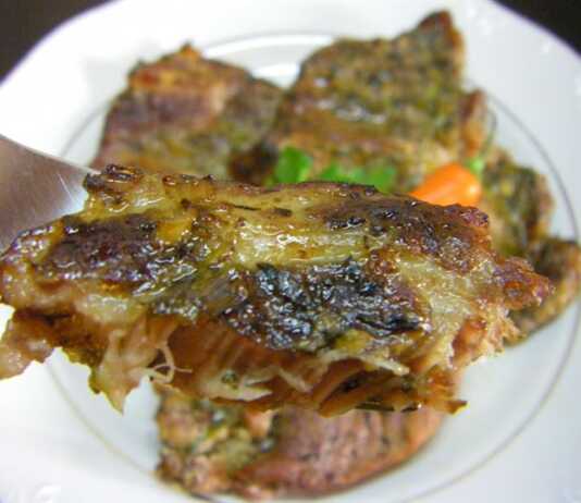 Χοιρινές μπριζόλες στο φούρνο