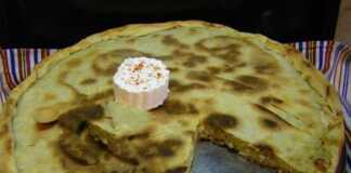 Πατατόπιτα με γλυκιά μυζήθρα Πατατόπιτα με μυζήθρα