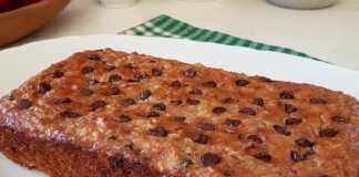 Κέικ Διαίτης με Βρώμη Καρύδια και Σοκολάτα