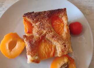 Κέικ με φρούτα