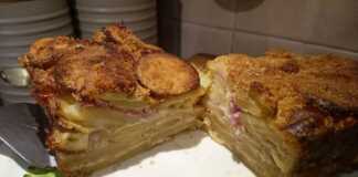 Πατάτες Ογκρατέν με ζαμπόν και καπνιστό τυρί Πατάτες Ογκρατέν με ζαμπόν και καπνιστό τυρί