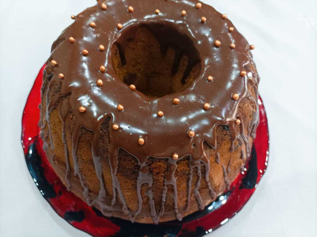 keikSokolataPortokali κέικ πορτοκάλι με γλάσο σοκολάτας