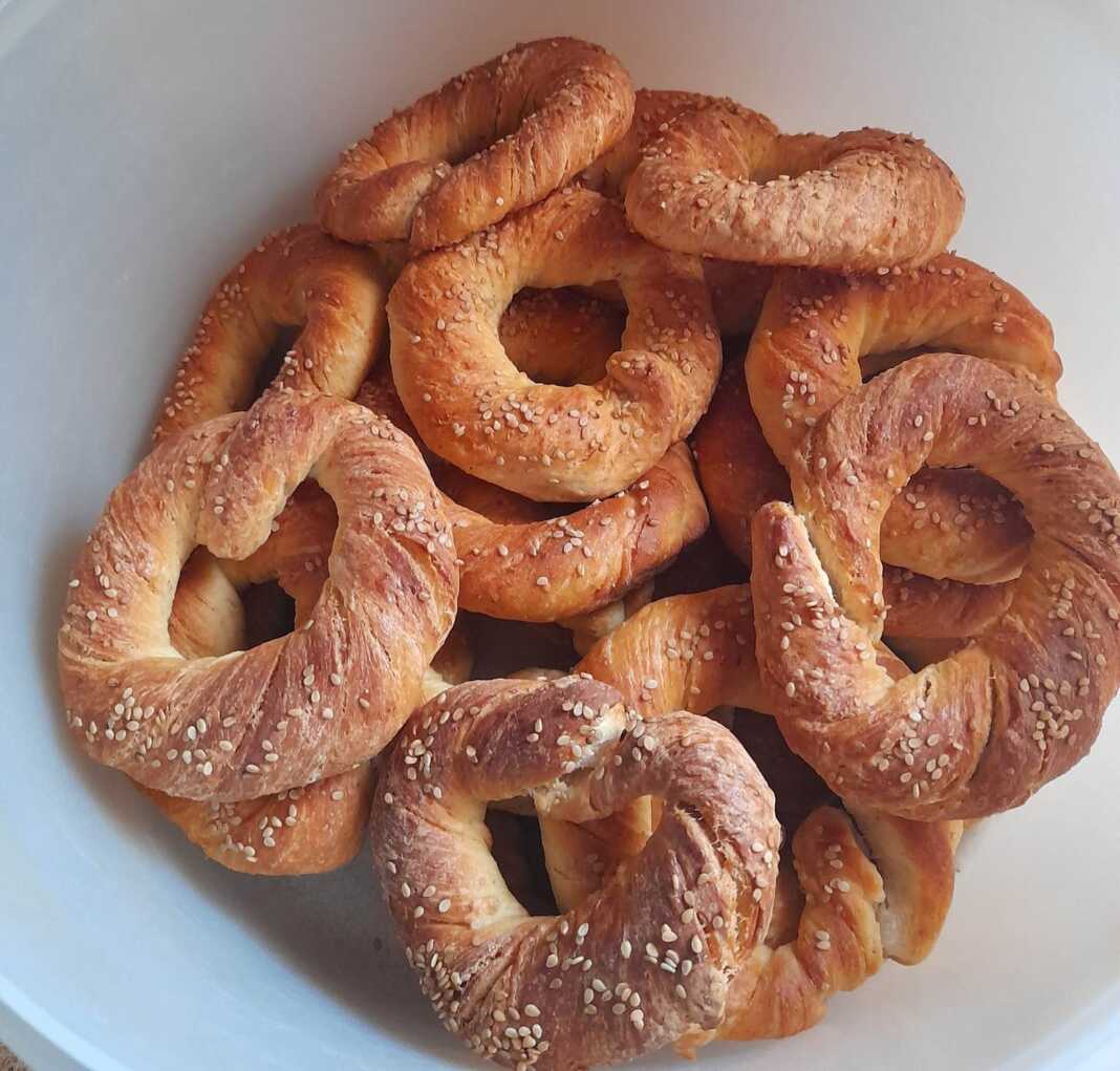 koulouriaVoutirou Kουλούρια βουτύρου