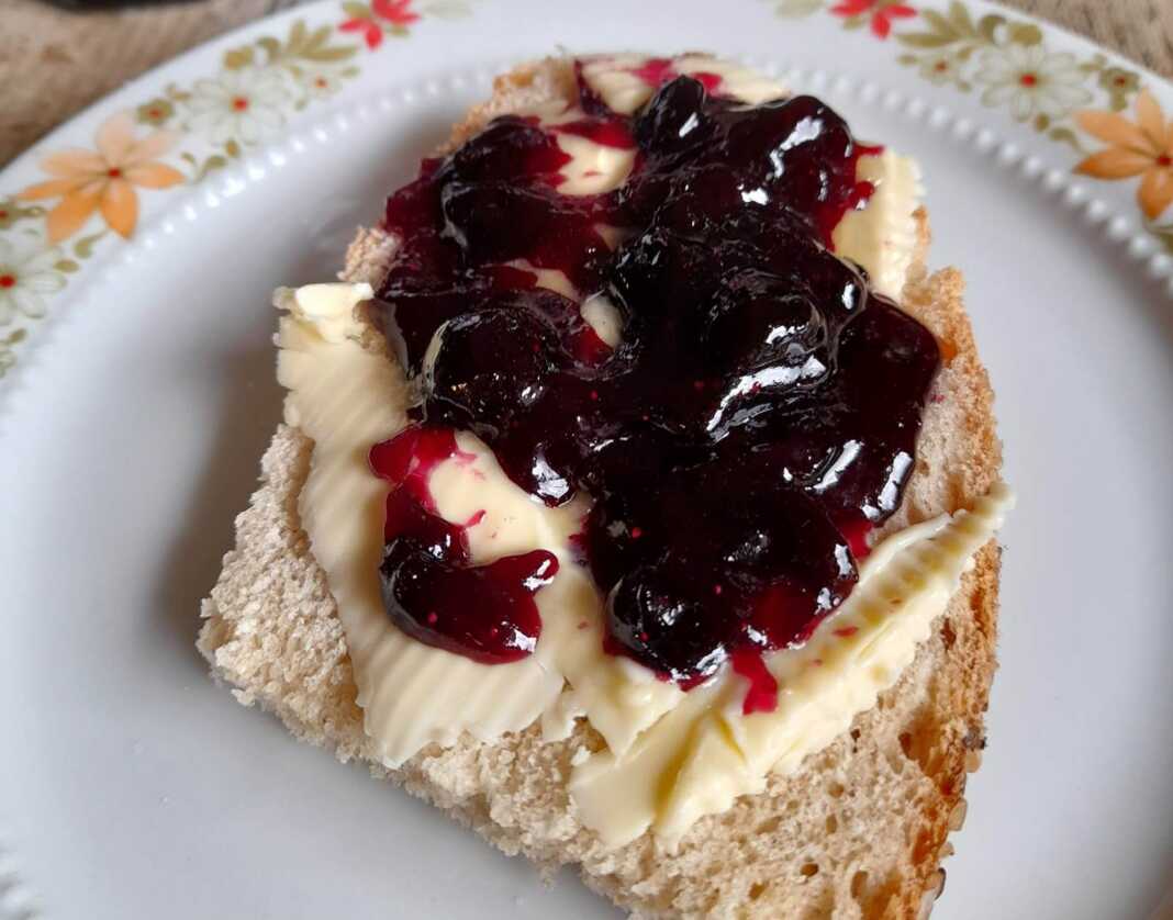 Μαρμελάδα Βατόμουρο