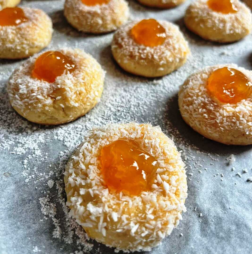 mpiskotakiaKaridaBerikoko μπισκοτάκια με βερίκοκο και καρύδα