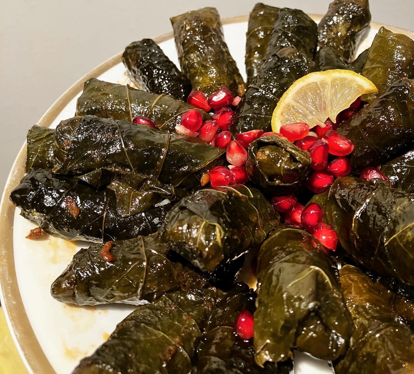 Ντολμαδάκια με πατάτες