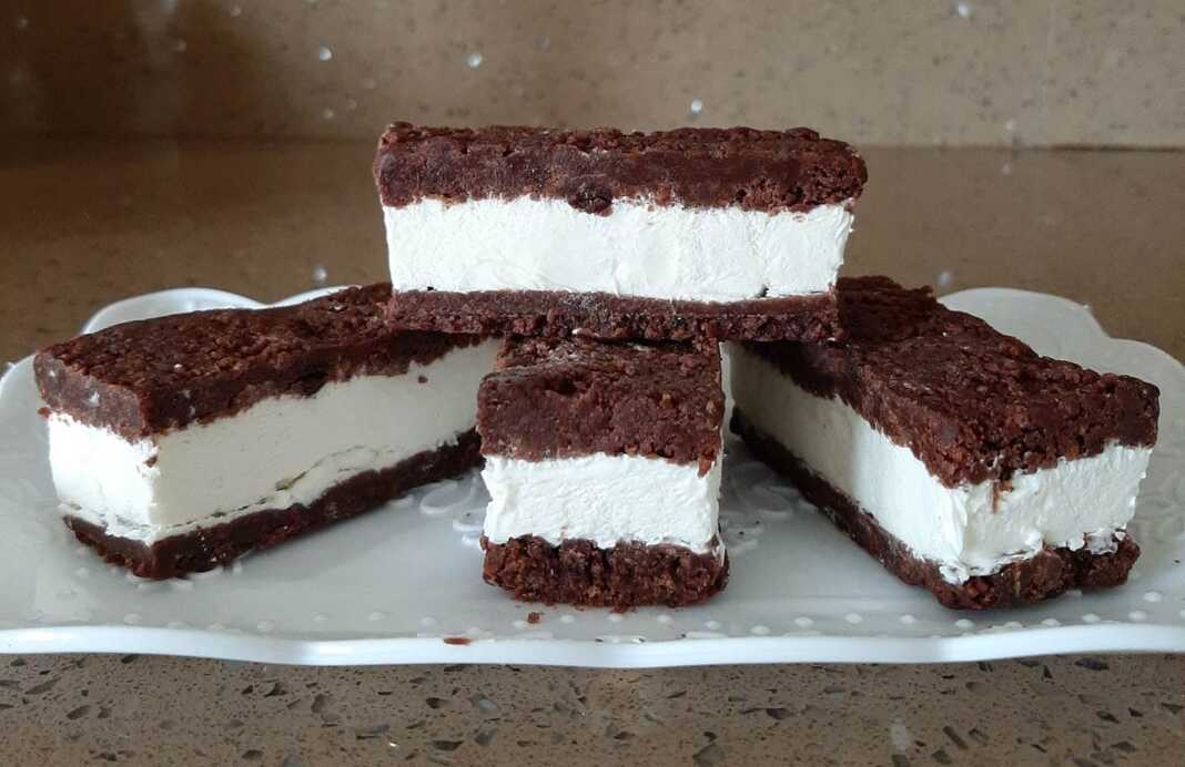 μπισκότο παγωτό γάλακτος