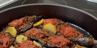 Λαχταριστά Παπουτσάκια χωρίς μπεσαμέλ σε πυρέξ, φρεσκοψημένα, με ροδισμένη επιφάνεια.