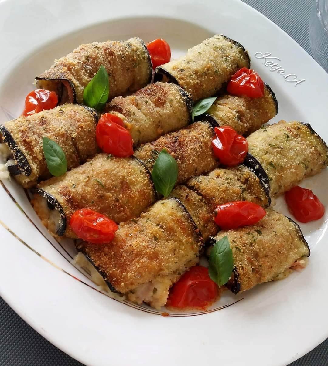 Ρολάκια μελιτζάνας