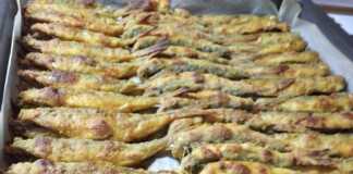 Σαρδέλες και γόπες ψημένα στον φούρνο