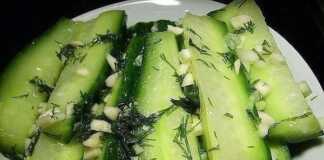 Αγγουράκια με σκόρδο