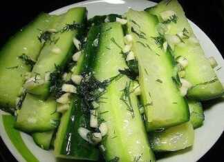 Αγγουράκια με σκόρδο