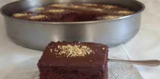 Σοκολατόπιτα Σιροπιαστή