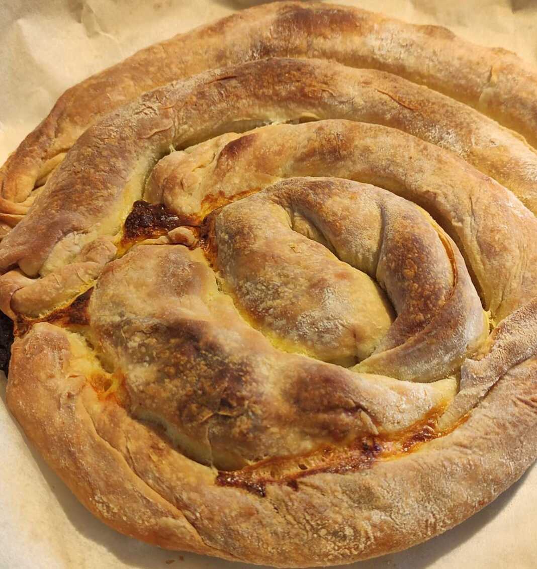 striftiTiropita Στριφτή τυρόπιτα μέσα σε 10 λεπτά