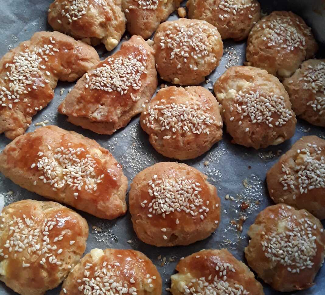 Εύκολα τυροπιτάκια