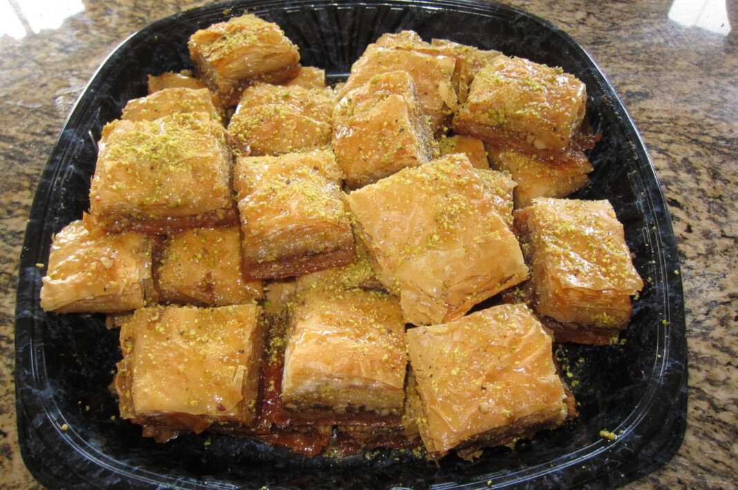 Baklavas Μπακλαβά με έτοιμο φύλλο
