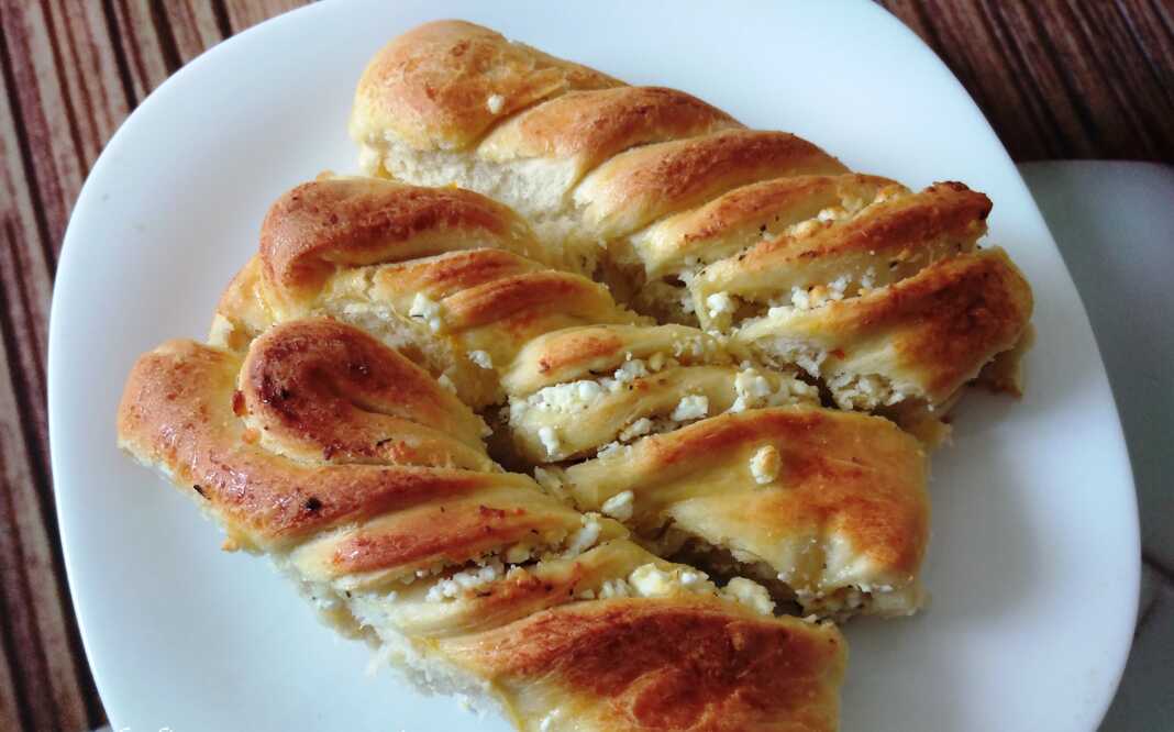 atomikaStriftaTiropsoma Ατομικά στριφτά τυρόψωμα