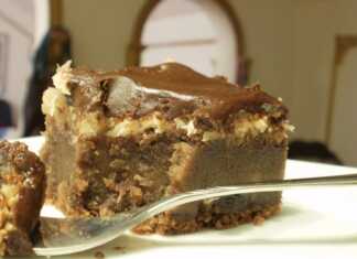 Τούρτα Μήλου με σοκολάτα