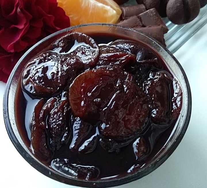 Δαμάσκηνα καλυμμένα με σοκολάτα
