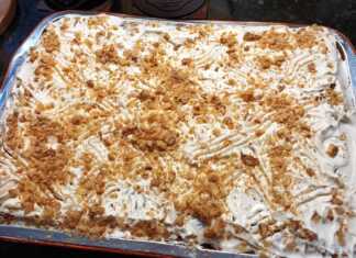 Καρυδόπιτα σαντιγυ