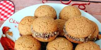 Κουλουράκια με μαρμελάδα και καρύδι