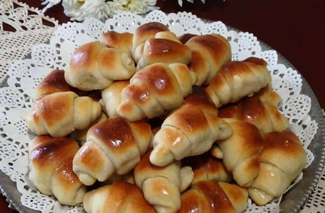 siropistakrousanakia Σιροπιστά κρουσανάκια με μαρμελάδα