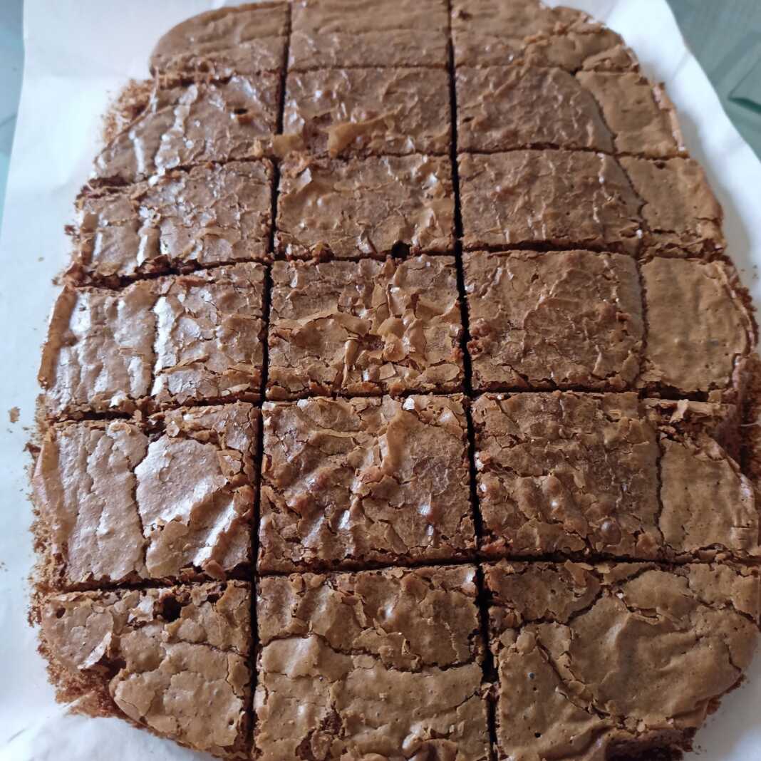 Σοκολατένιο Κέικ/ΜΠΡΑΟΥΝΙ